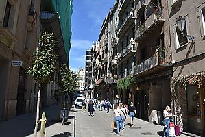 Ático diáfano a reformar en Via Laietana (sin cédula) con acceso directo a terraza