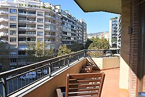 Alquiler de temporada: Piso con Gran terraza con vistas a Francesc Macià