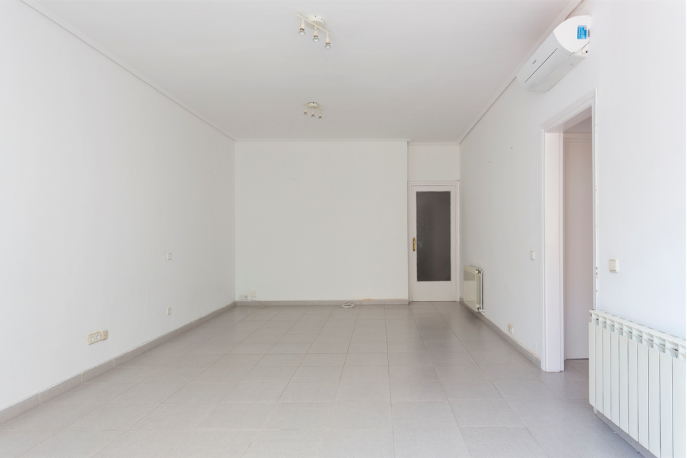 En venta piso en planta primera, situado en Josep Tarradellas al lado de Francesc Macia