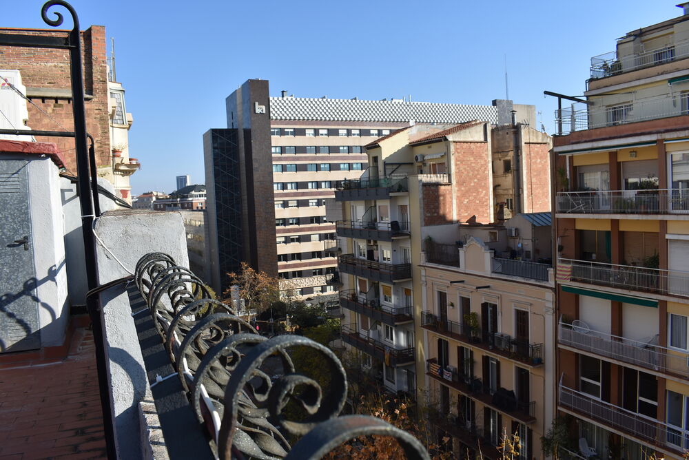 Ático en alquiler en la Nova Esquerra Eixample