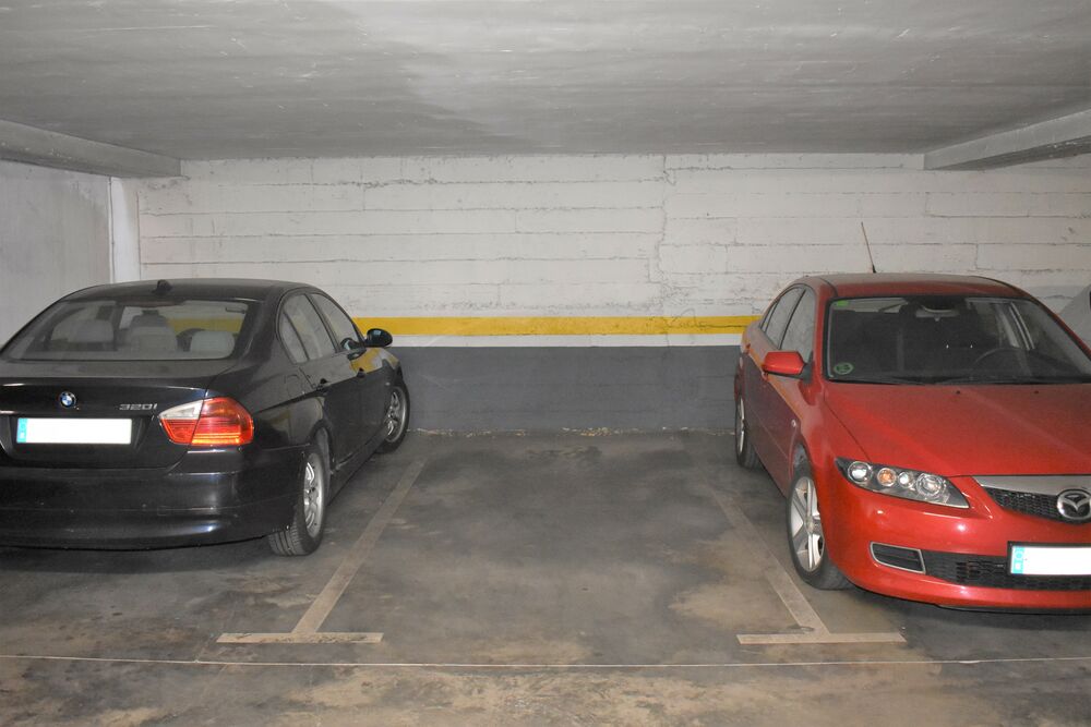 En venda plaça de parking de fàcil aparcar