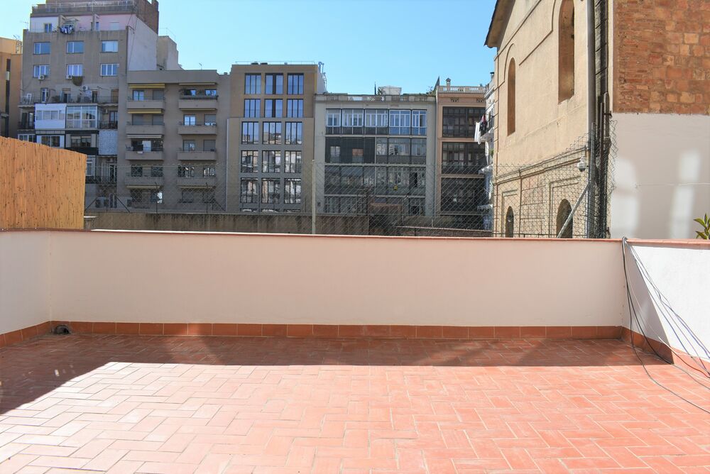 Vivienda de alto standing con patio en calle Diputación con Muntaner