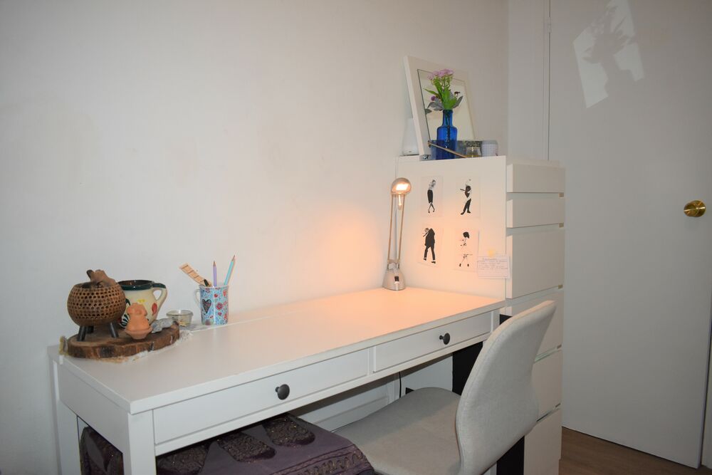 For rent fantastic refurbished flat with good materials and furnished.