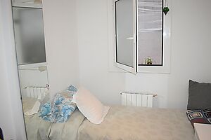 For rent fantastic refurbished flat with good materials and furnished.