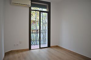 Flat for rent in Londres Street