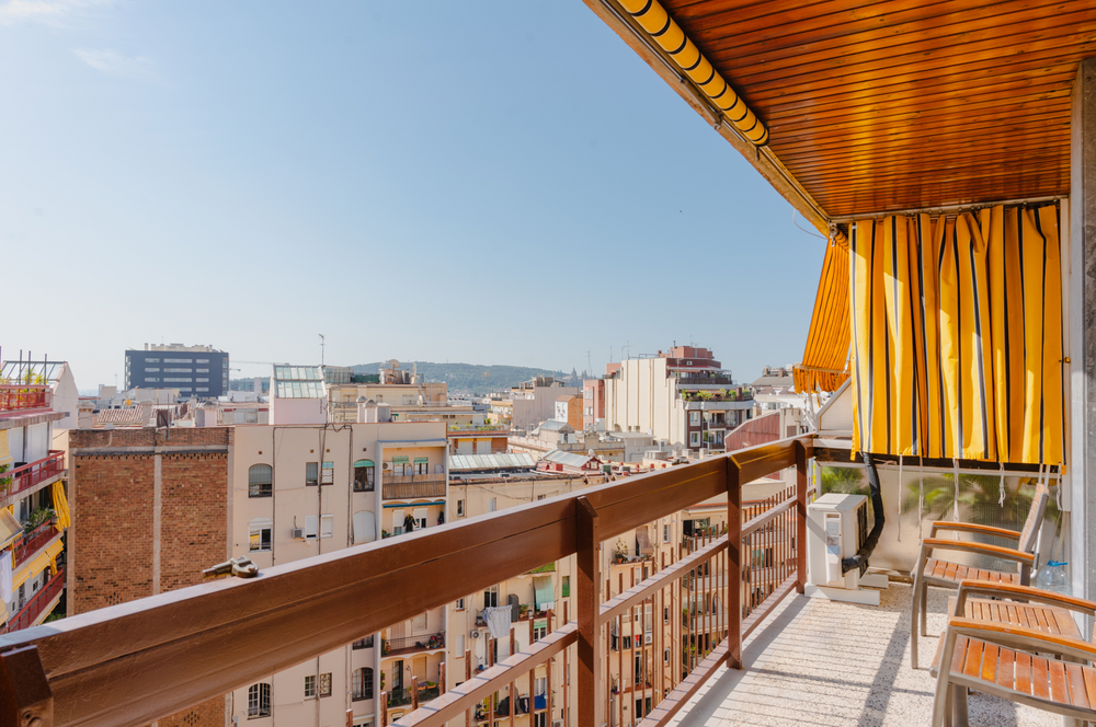 Ático en alquiler en la Avenida Josep Tarradellas