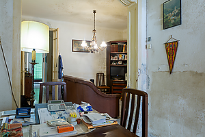 Chalet adosado de dos plantas para reformar al gusto en el barrio de Sant Andreu