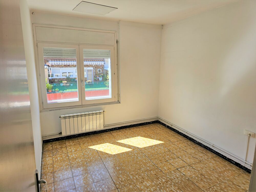 En venta edificio de viviendas en el Poble nou de Manresa