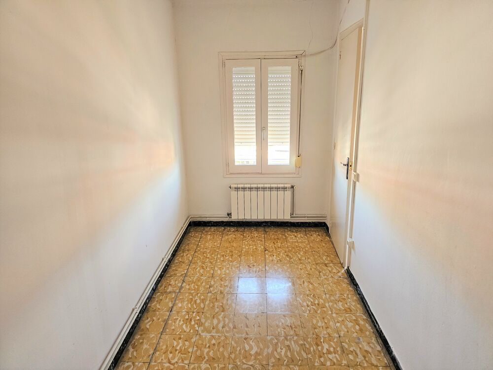 For sale residential building in Poble nou in Manresa