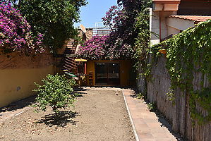 En venda casa amb jardí i gran terrassa solarium a Bonanova