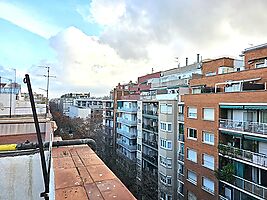 Penthouse apartment to renovate to taste