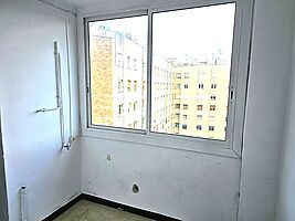 Penthouse apartment to renovate to taste