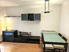 Furnished flat for rent next to Av. Josep Tarradellas!