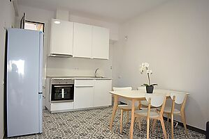 Newly built house for rent with courtyard and parking for 6 euros