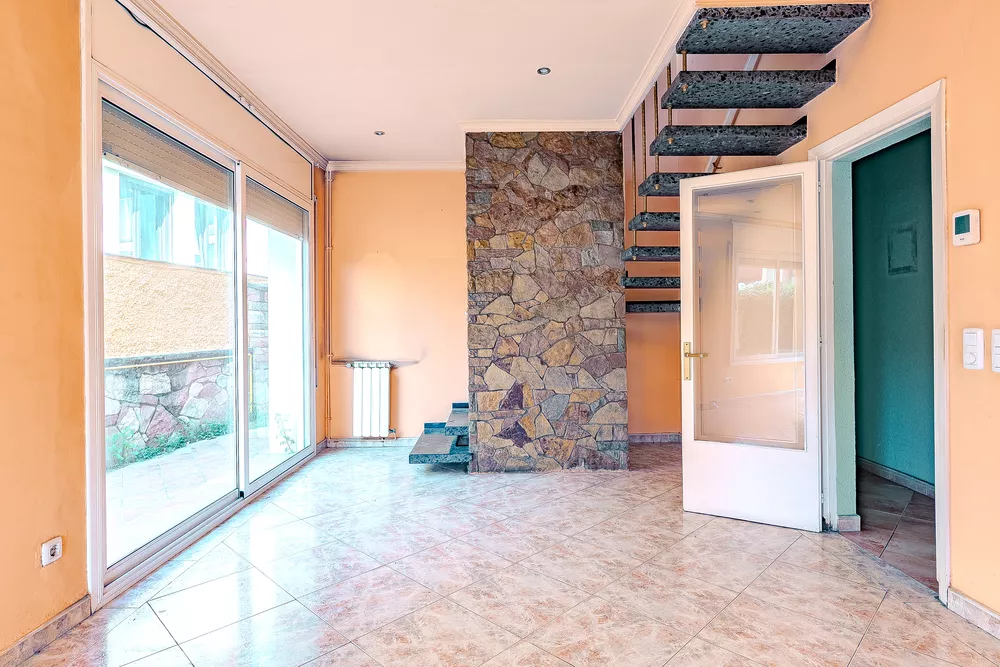 Exclusiva casa con jardín, piscina y solárium en el corazón de Sant Quirze