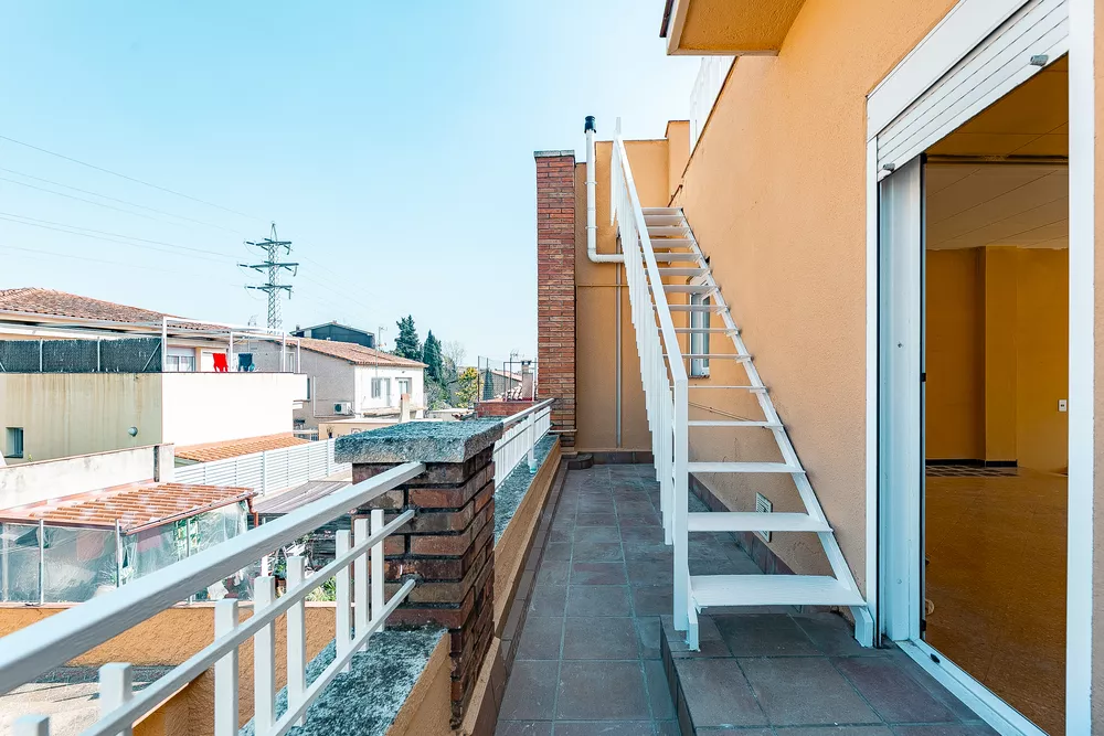 Exclusiva casa con jardín, piscina y solárium en el corazón de Sant Quirze