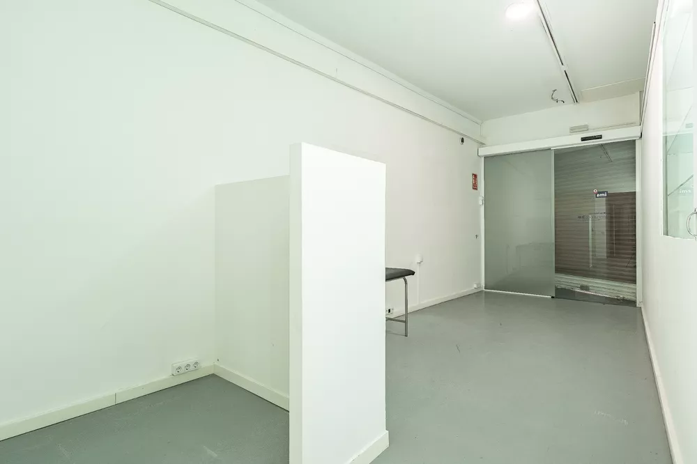 233 m² Commercial Premises in a Prime Location – For Sale or Rent