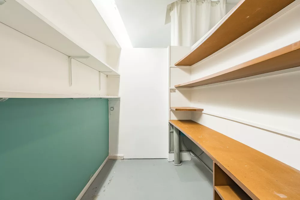 233 m² Commercial Premises in a Prime Location – For Sale or Rent