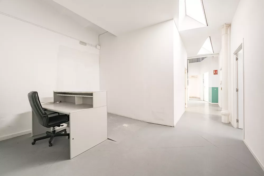 233 m² Commercial Premises in a Prime Location – For Sale or Rent