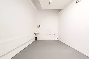 233 m² Commercial Premises in a Prime Location – For Sale or Rent