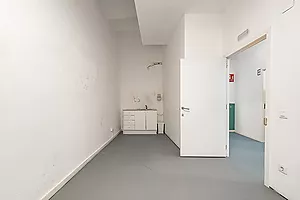 233 m² Commercial Premises in a Prime Location – For Sale or Rent