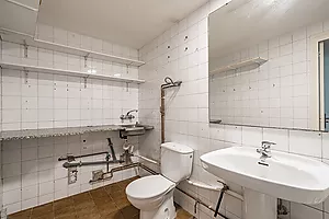 233 m² Commercial Premises in a Prime Location – For Sale or Rent