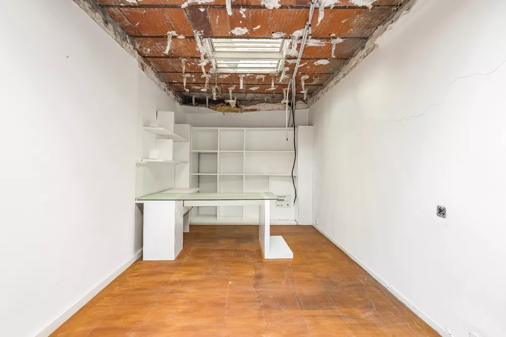233 m² Commercial Premises in a Prime Location – For Sale or Rent