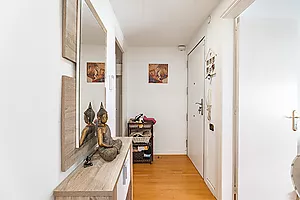 Piso reformado hace 2 años, con 3 habitaciones y gran terraza