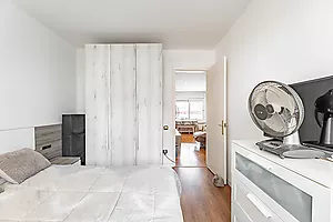 Piso reformado hace 2 años, con 3 habitaciones y gran terraza