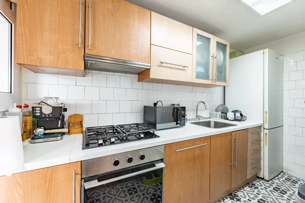 Piso reformado hace 2 años, con 3 habitaciones y gran terraza