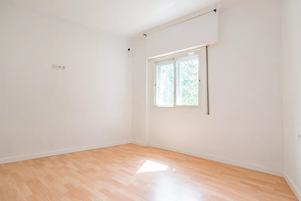 Bright 3-Bedroom Apartment on Meridiana Avenue, in Navas District