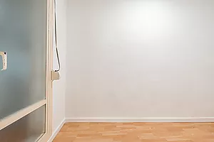 Bright 3-Bedroom Apartment on Meridiana Avenue, in Navas District