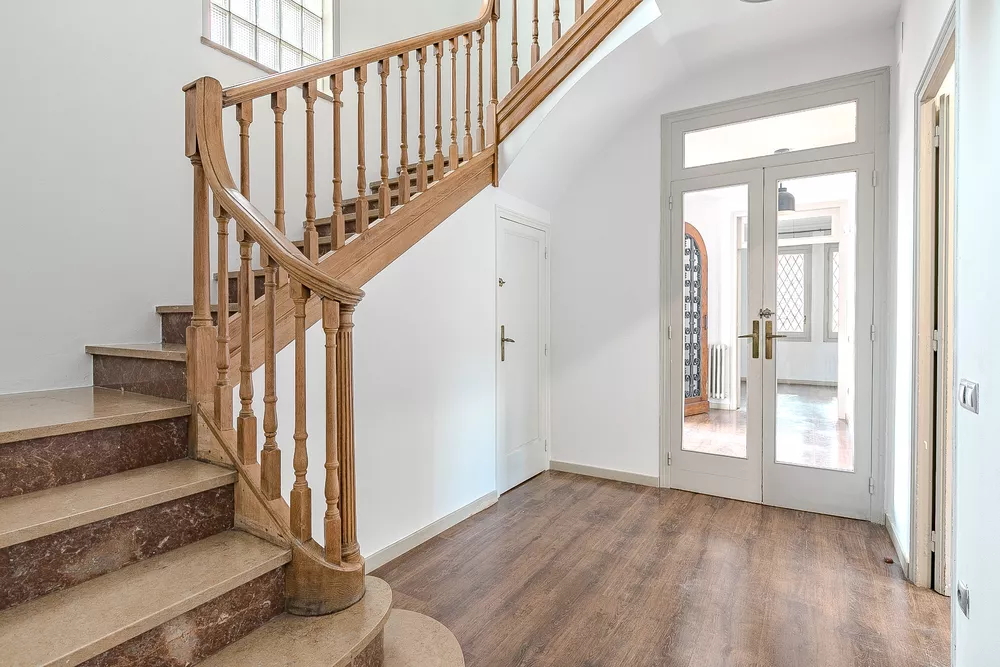 Casa unifamiliar independent de 249 m² amb jardí privat i garatge a Sant Gervasi – La Bonanova