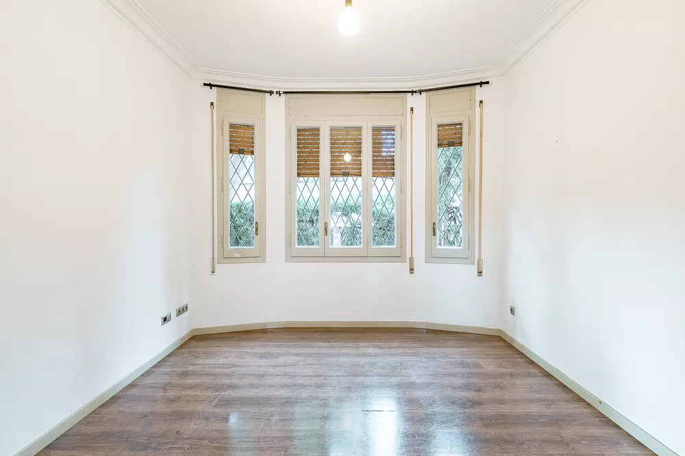 Casa unifamiliar independent de 249 m² amb jardí privat i garatge a Sant Gervasi – La Bonanova