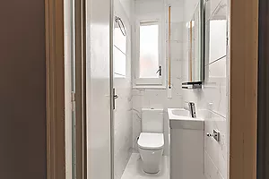 Casa unifamiliar independent de 249 m² amb jardí privat i garatge a Sant Gervasi – La Bonanova