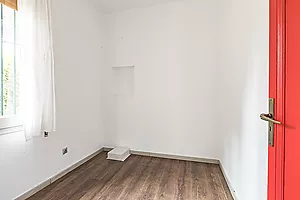 Casa unifamiliar independent de 249 m² amb jardí privat i garatge a Sant Gervasi – La Bonanova