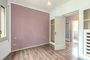 Casa unifamiliar independent de 249 m² amb jardí privat i garatge a Sant Gervasi – La Bonanova