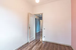 Casa unifamiliar independent de 249 m² amb jardí privat i garatge a Sant Gervasi – La Bonanova