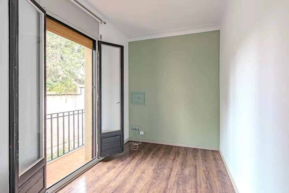 Casa unifamiliar independent de 249 m² amb jardí privat i garatge a Sant Gervasi – La Bonanova