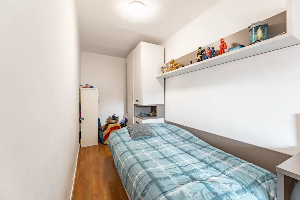 Pis reformat de 3 habitacions amb gran pati privat, vistes a Montserrat i traster inclòs a Manresa