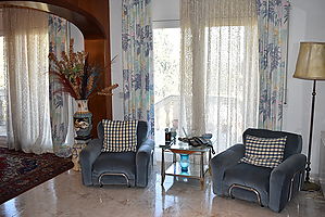 Precioso chalet independiente con gran terreno en urbanización el Nou Vendrell