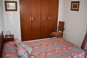 Precioso chalet independiente con gran terreno en urbanización el Nou Vendrell
