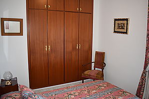 Precioso chalet independiente con gran terreno en urbanización el Nou Vendrell