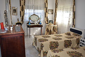Precioso chalet independiente con gran terreno en urbanización el Nou Vendrell