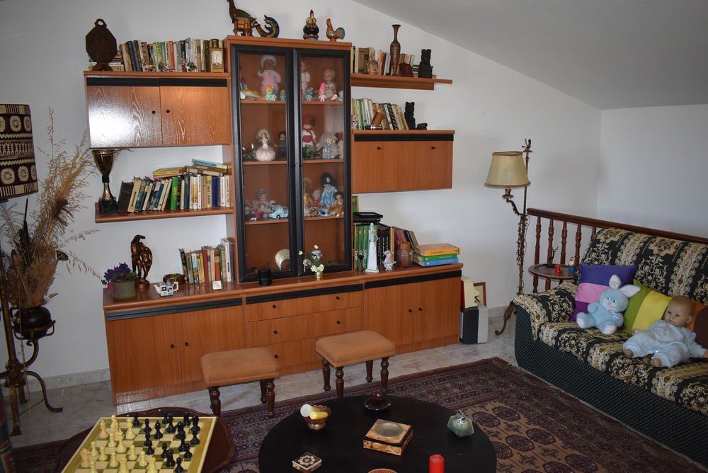 Precioso chalet independiente con gran terreno en urbanización el Nou Vendrell