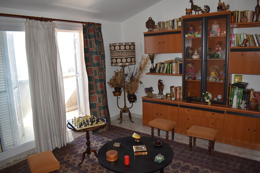 Precioso chalet independiente con gran terreno en urbanización el Nou Vendrell